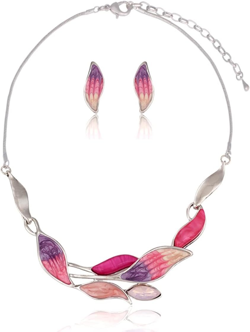 Green Floral Imitation Jewellery Set, Necklace and Earrings - Image 7